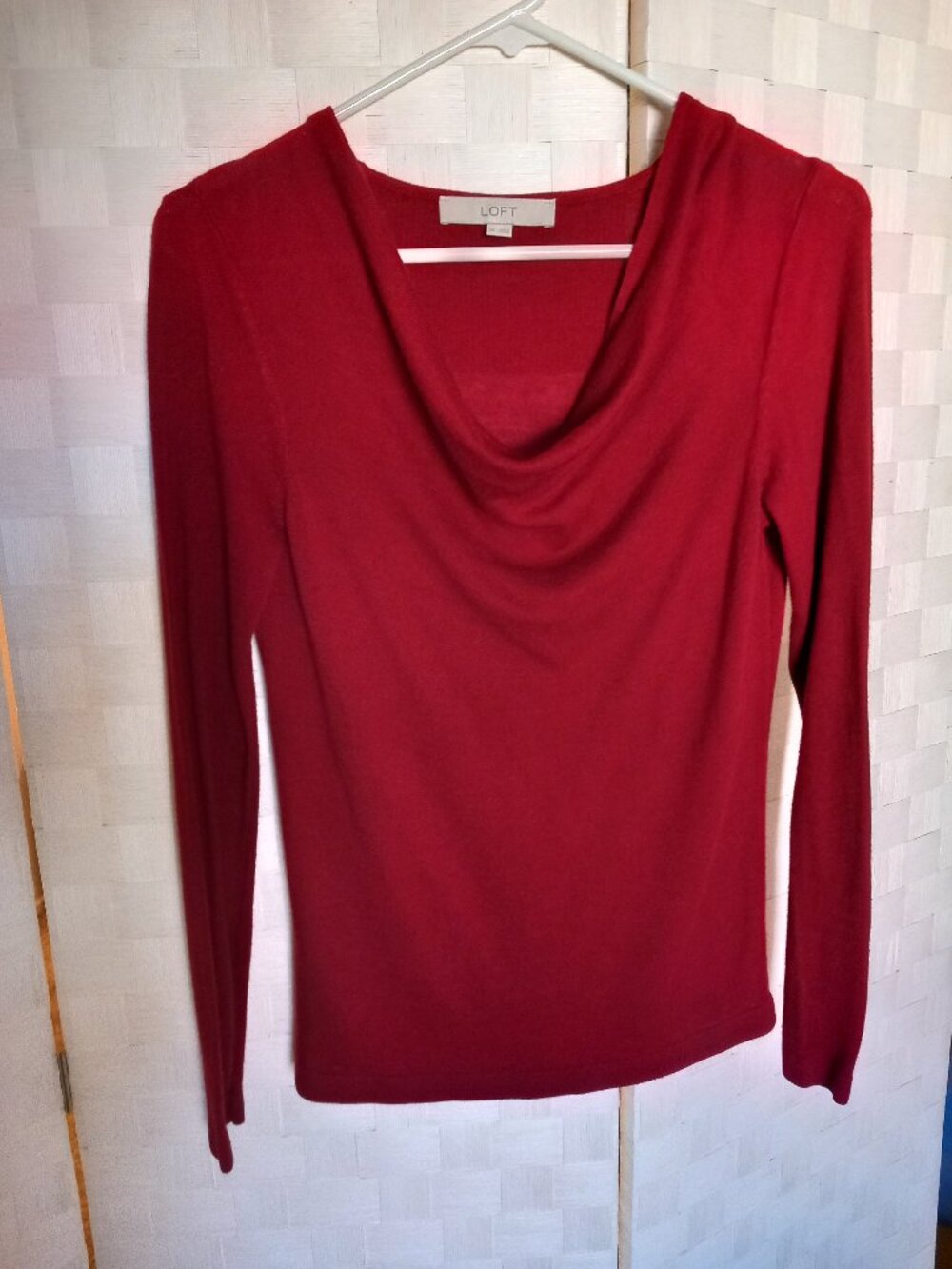 Red Loft Long Sleeved Drape Neck Sweater XS